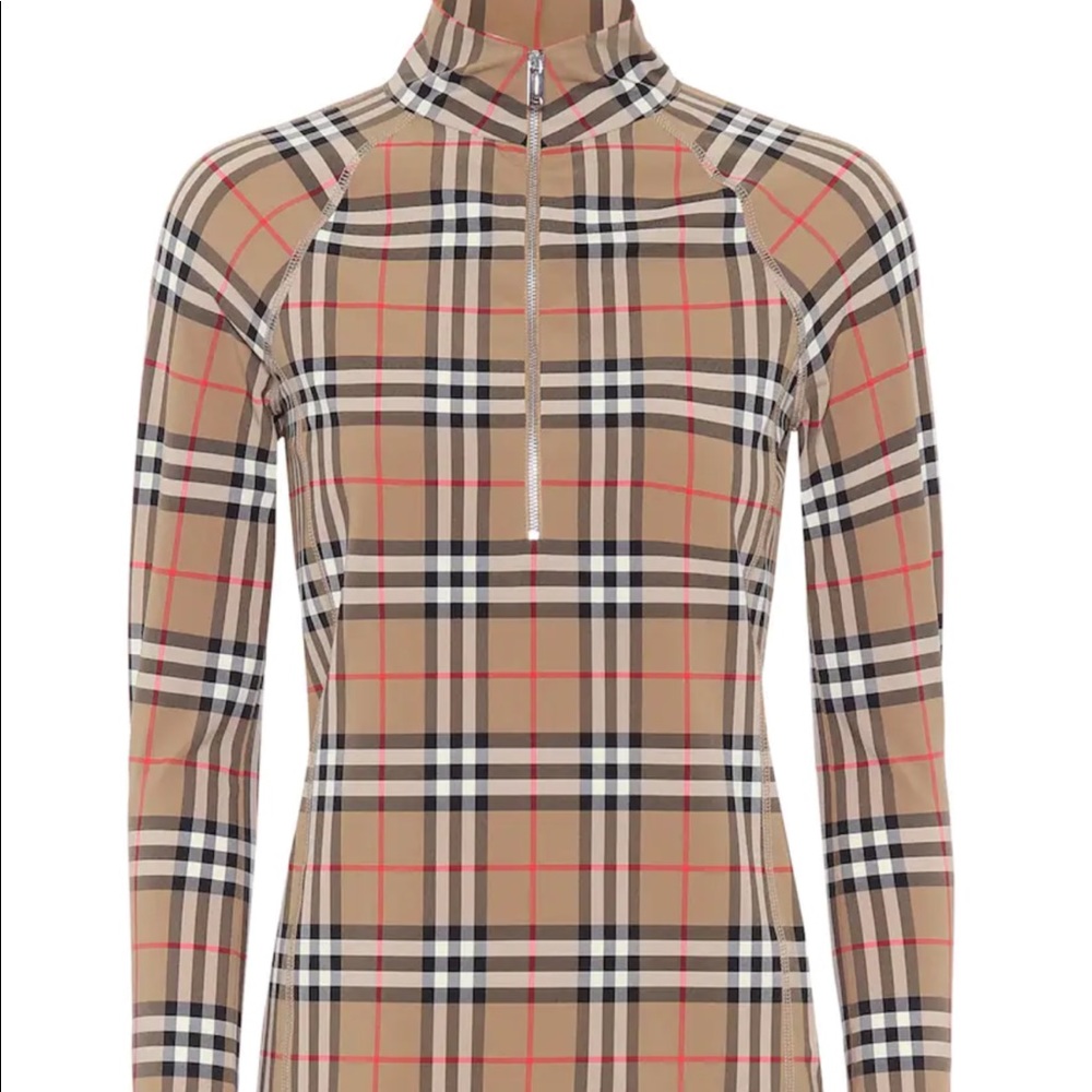 Authentic woman’s Burberry top new with tags